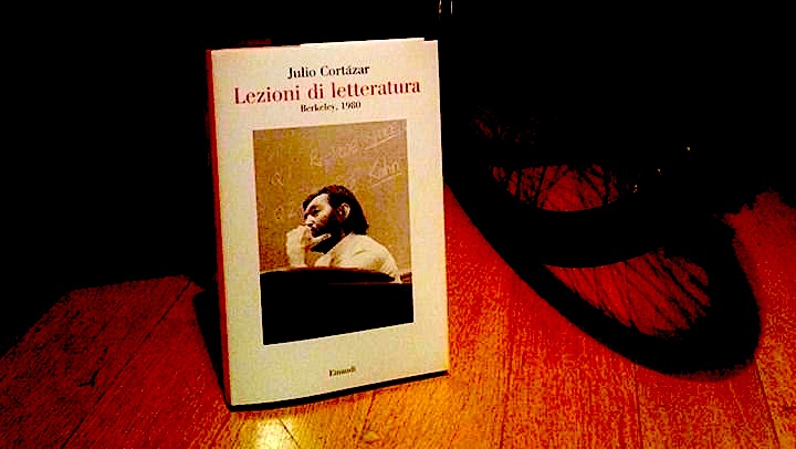 Diario minimo dei libri belli che mi arrivano per posta: Cortázar